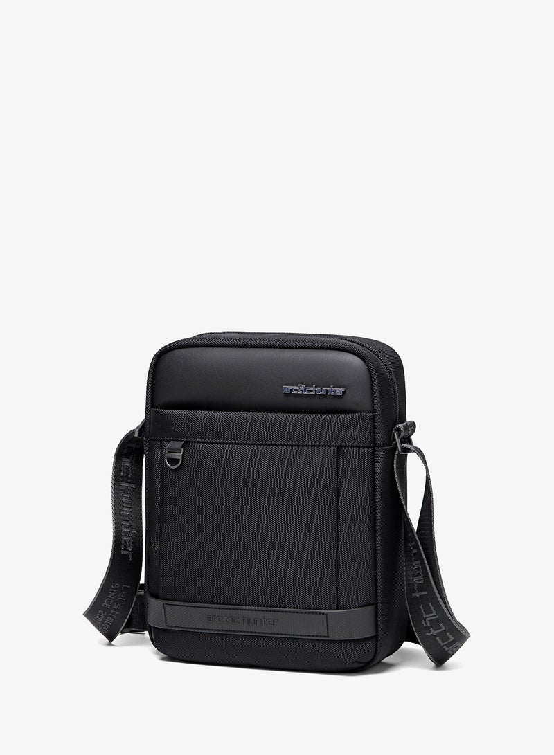 ARCTIC HUNTER sling bag for men water resistant anti theft crossbody daypack bag for travel office business k00162 black - Image 1