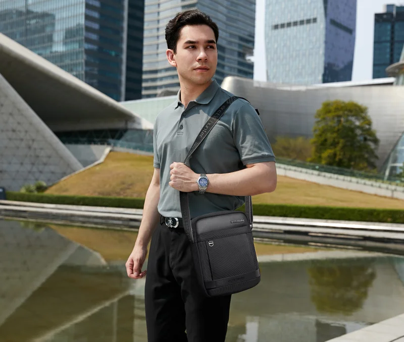 Arctic Hunter Sling Bag for Men Water Resistant Anti-Theft Crossbody Daypack Bag for Travel Office Business, K00162, Black