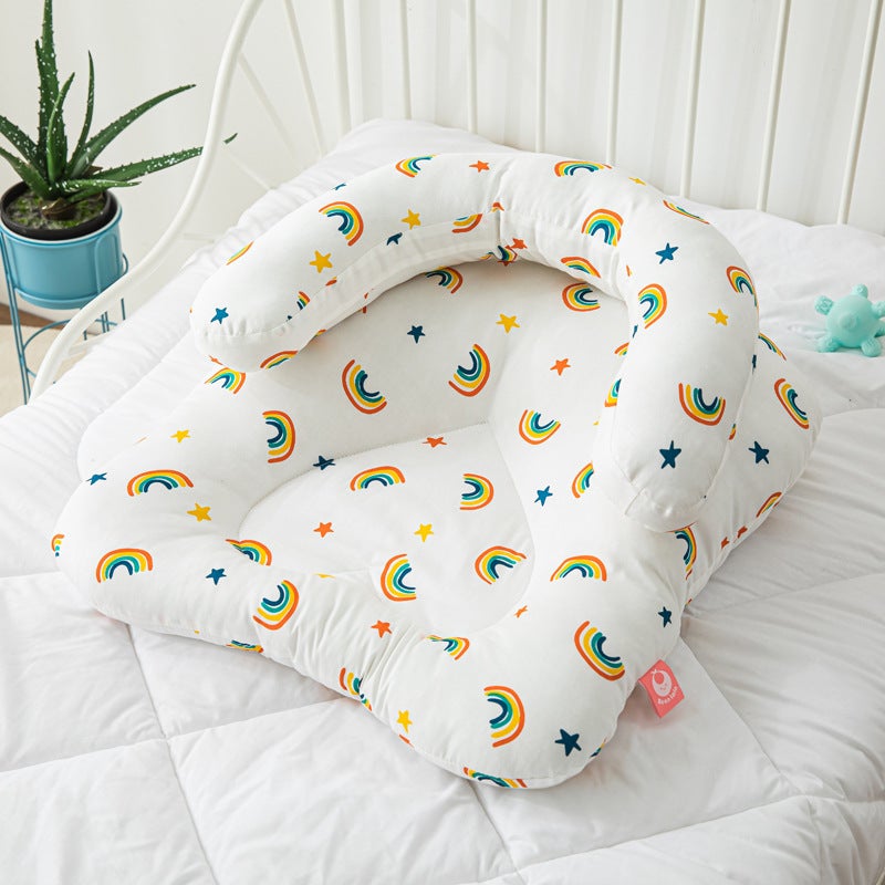 Baby Nursing Pillow Anti-Spit Milk Incline Dressing the little hedgehog