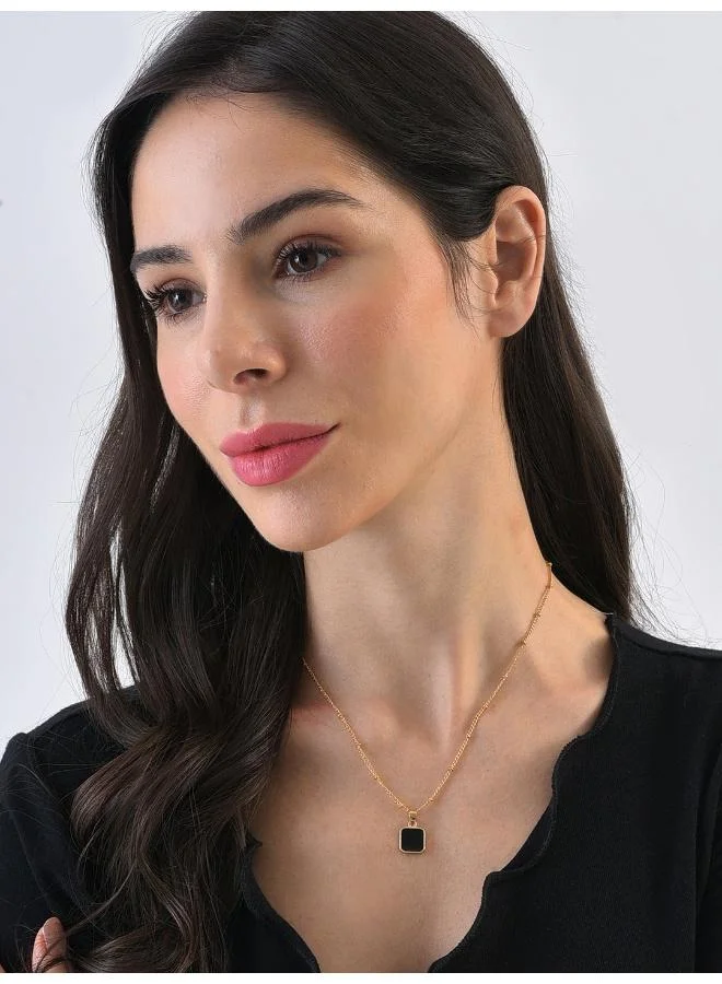 SOHI Cube Artificial Pendant Necklace Jewellery