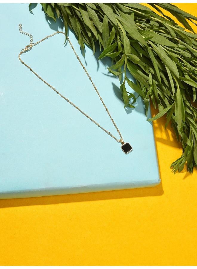 SOHI Cube Artificial Pendant Necklace Jewellery - Image 3