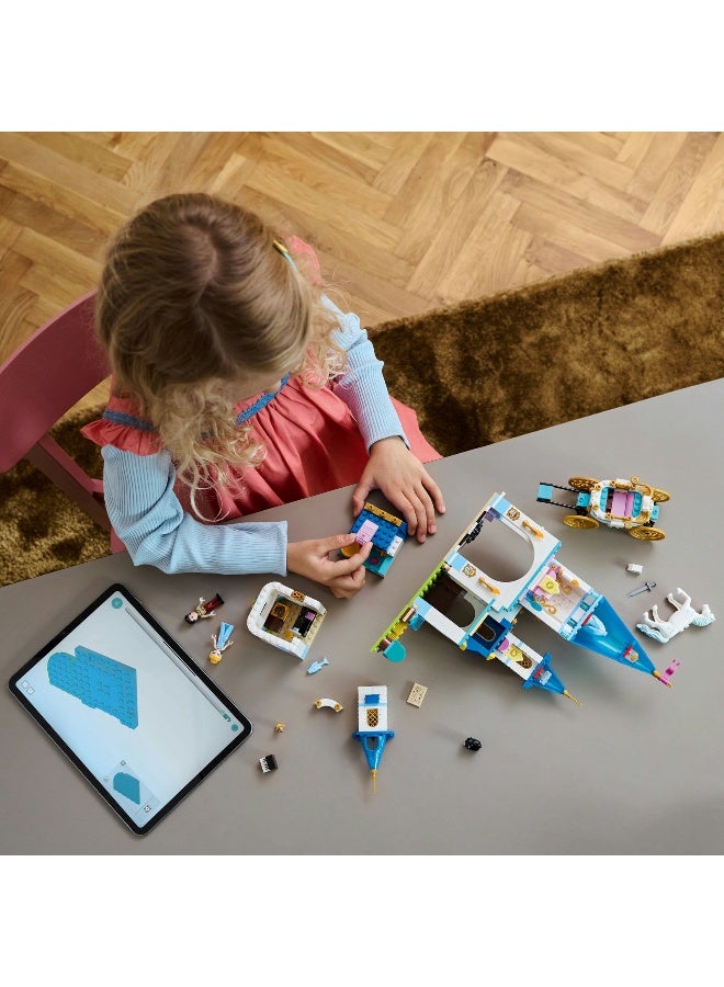 LEGO Disney Princess Cinderella’s Castle & Horse Carriage 43275 Building Set (596 Pieces) - Image 4