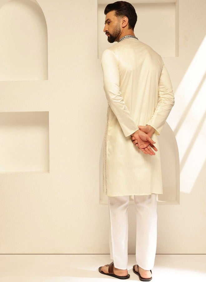 Sojanya Embroidered Cotton Silk Kurta with Pyjamas for Men - Image 5