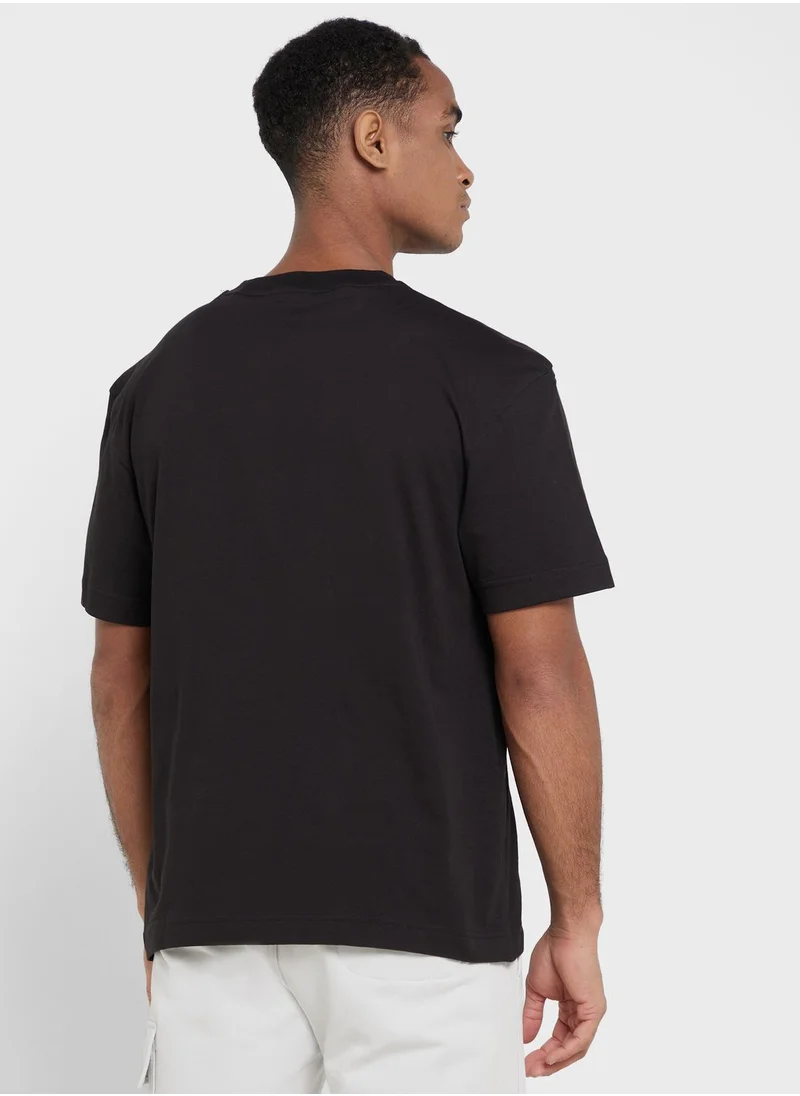 CALVIN KLEIN Logo Crew Neck T-Shirt