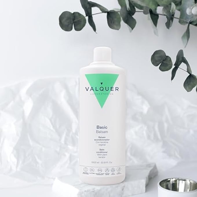 Valquer Laboratorios VALQUER PROFESIONAL REVITALISING HAIR CONDITIONER WITH NATURAL KERATIN, BALM CONDITIONER, HAIR CONDITIONER, VEGAN, SILK EFFECT, 5000 ML - Image 3