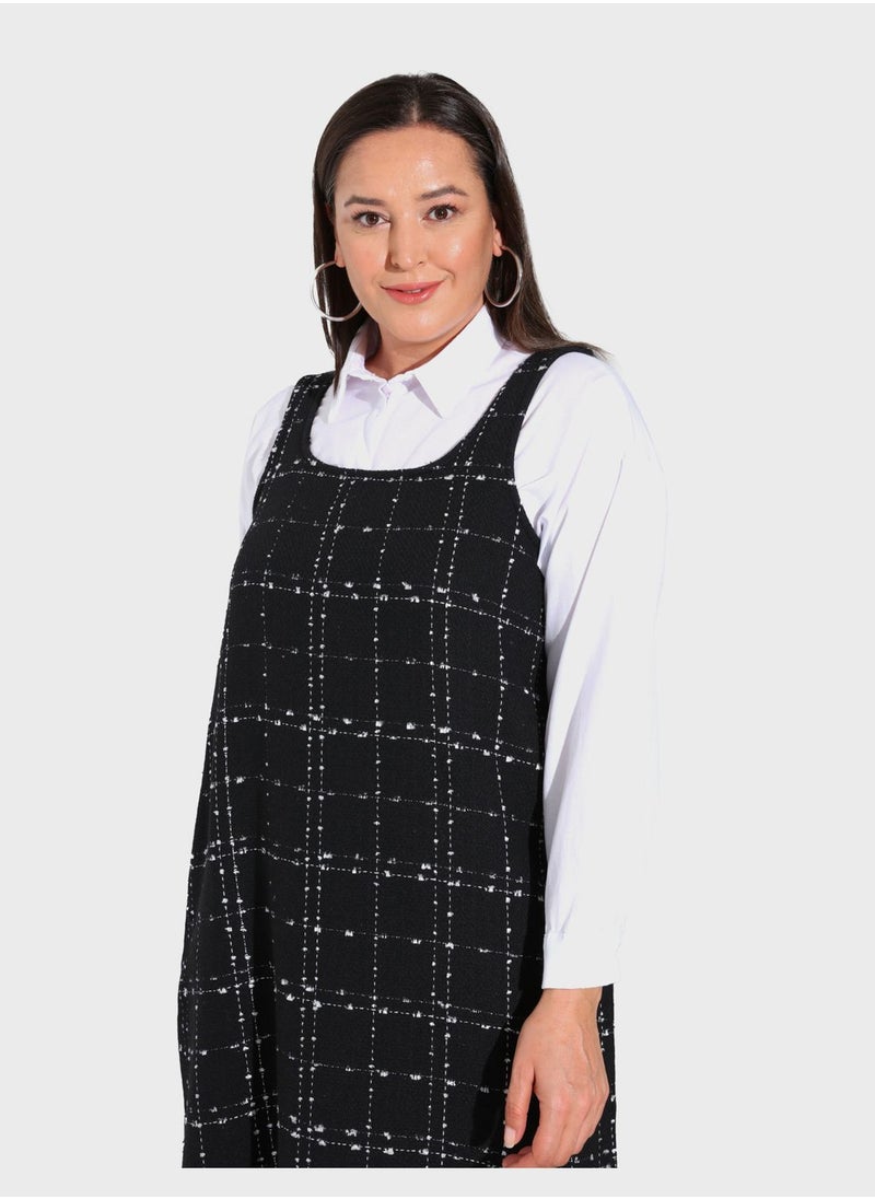 Alia by modanisa - Embroidered Square Neck Dress - Image 1