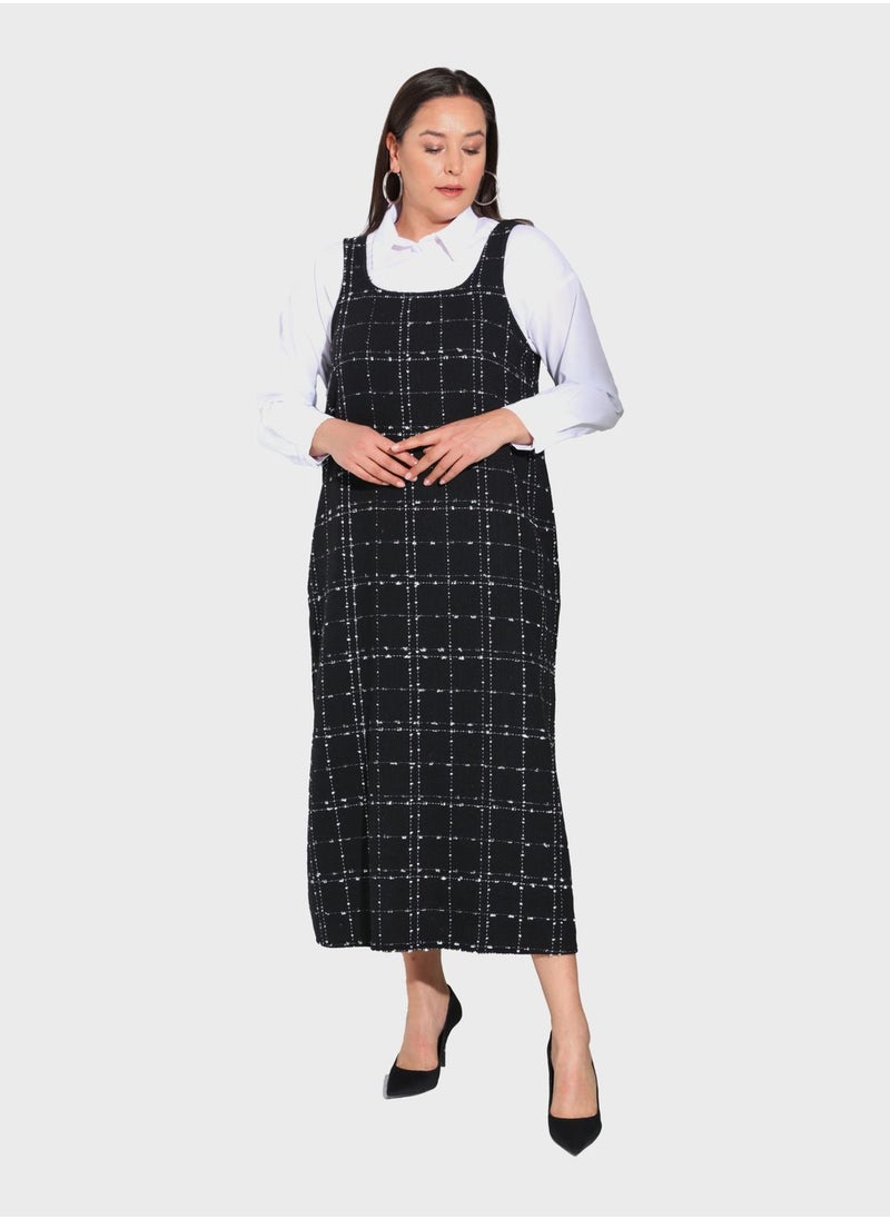 Alia by modanisa - Embroidered Square Neck Dress - Image 1