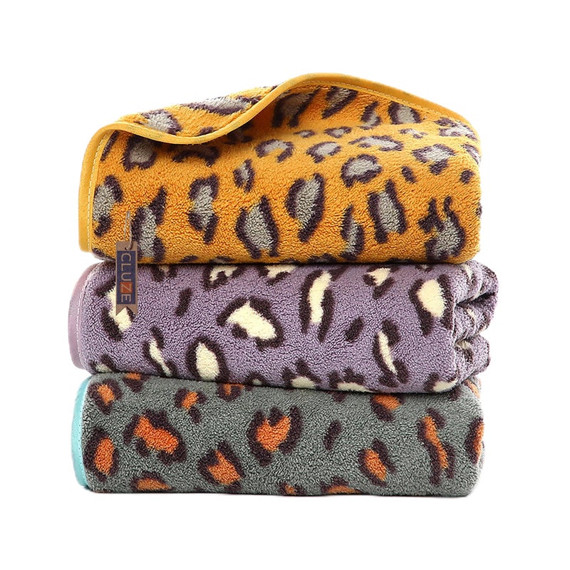 CLUZE Microfiber Leopard Print Face Towel Set Hanging and Absorbent Hand Towel for Gym Bathroom 35x75cm (Pack of 3) - Image 1