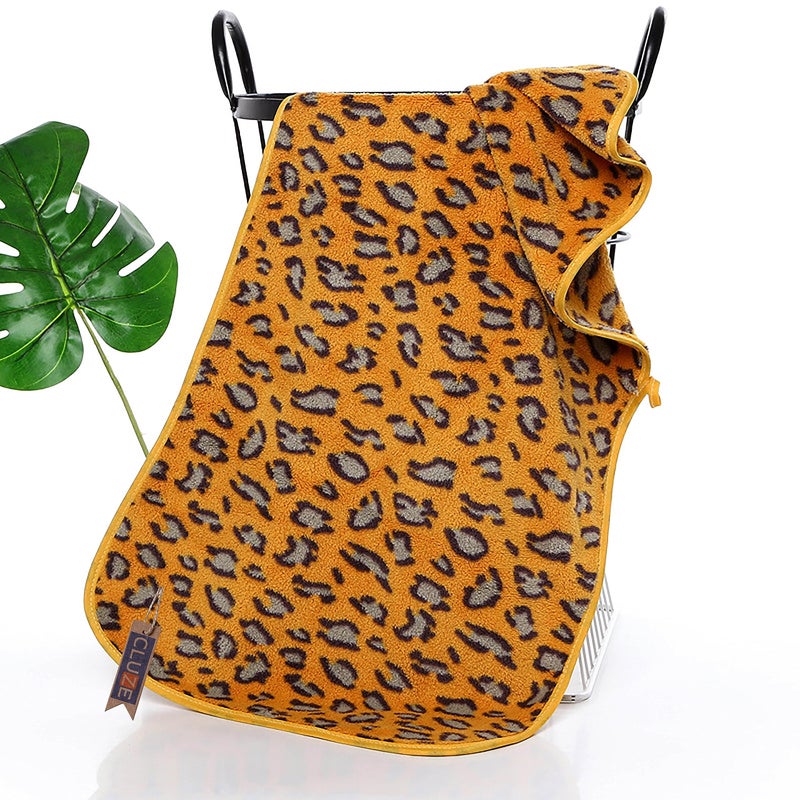 CLUZE Microfiber Leopard Print Face Towel Set Hanging and Absorbent Hand Towel for Gym Bathroom 35x75cm (Pack of 3) - Image 3
