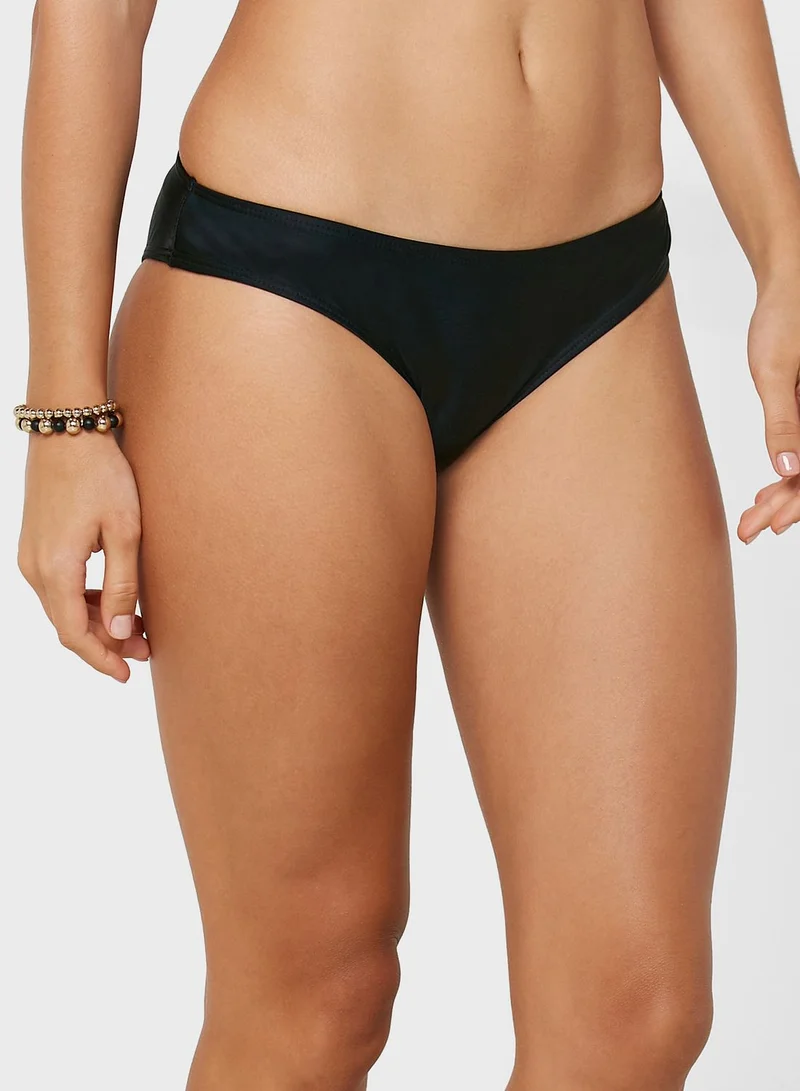 Ginger Solid One-Shoulder Bikini Set