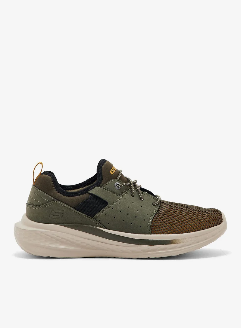 Slade Sneakers