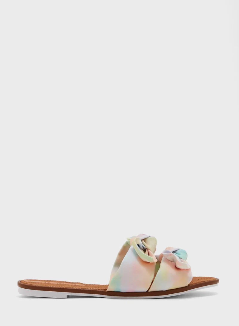 MOLECA Jairdan Flat Sandals