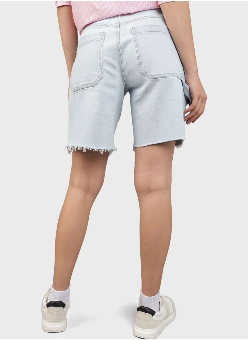 American Eagle Pocket Detail Baggy Cargo Shorts