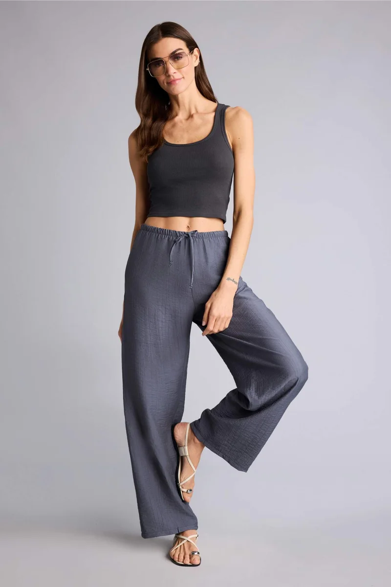 DeFacto Wide Leg Trousers