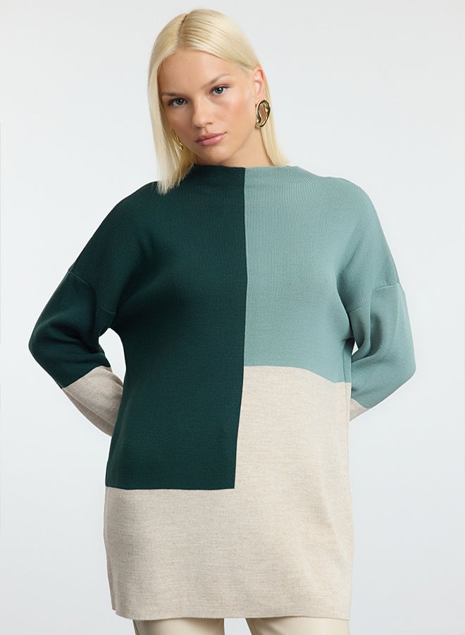 trendyol Green Color Blocked Stand Collar Knitwear Sweater Tctaw22Ak0054 - Image 2