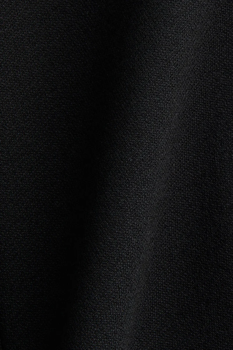 اتش اند ام بلوزة بيبلوم من قماش "بونتي دي روما"