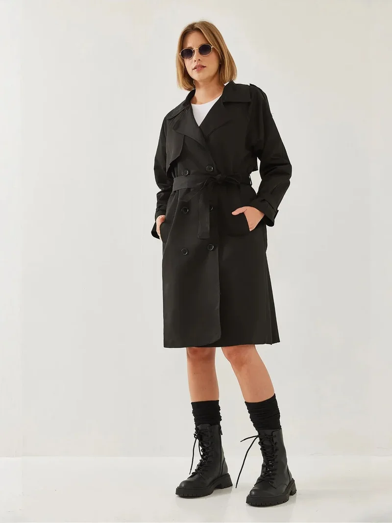 بيانكو لوتشي LUCCI Belted Midi Trench Coat