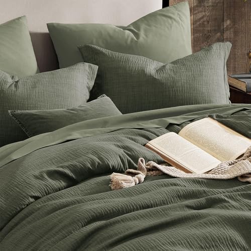 Geniospin Oversized King Comforter Set - 7 Pieces Comforter Oversized King, Soft Solid Bedding Set for All Season, Textured Bed in a Bag with Sheets, Pillowcases & Shams (Dark Green, 120''x98'') - Image 4