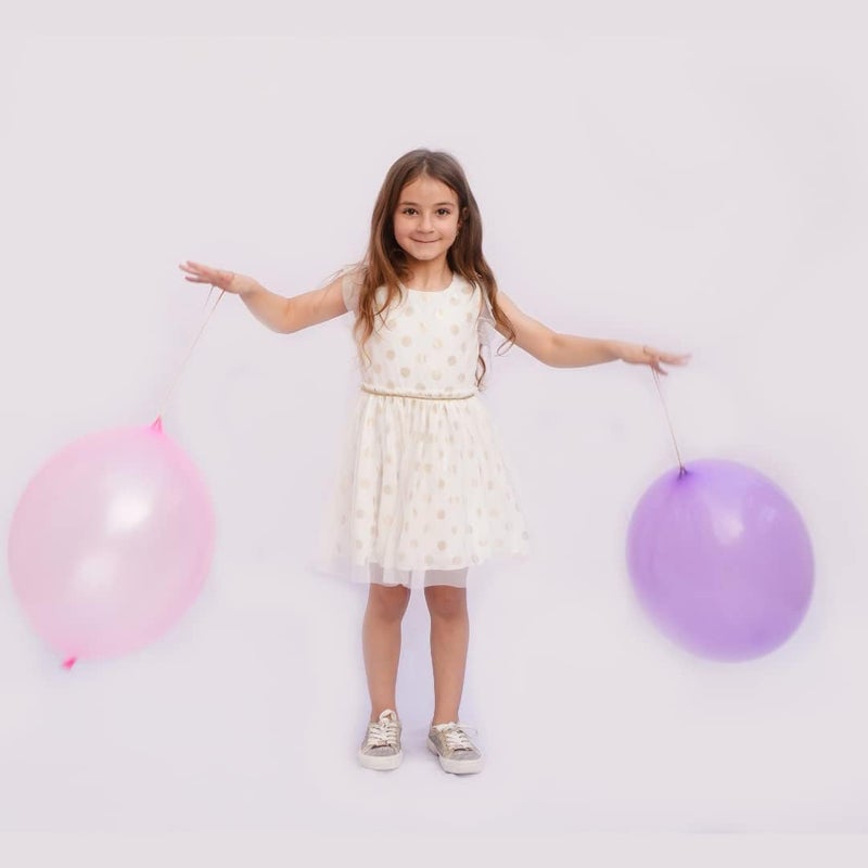 Mumfactory 25 Large Punch Balloons for Kids - Assorted Colors with Free Pump - Image 5