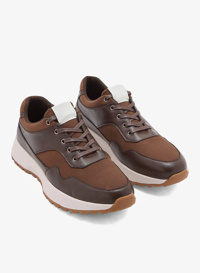 Robert Wood Smart Casual Sneakers