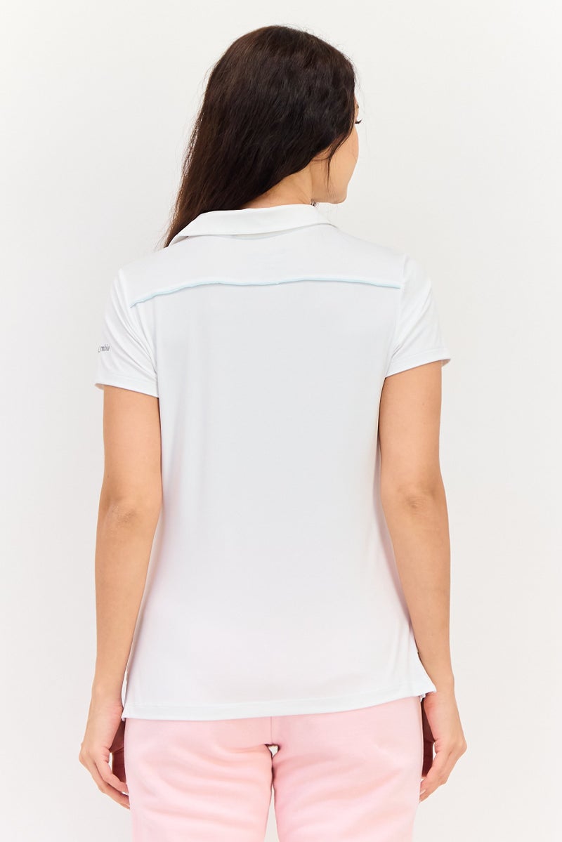 Columbia تي شيرت بولو خارجي قصير الأكمام للنساء، أبيض - Image 3