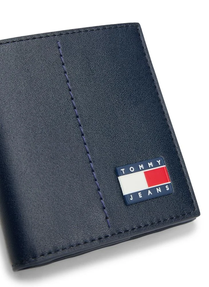 TOMMY JEANS Casual Logo Detailed Wallet