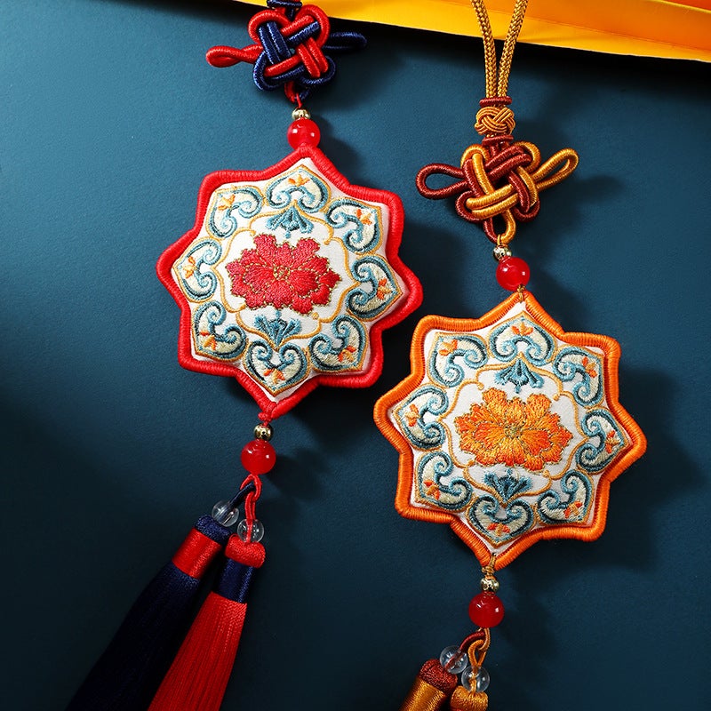 Dunhuang Embroidery Gourd Sachet, Chinese Festival Decoration, Hanfu Accessory, Gift - Image 2