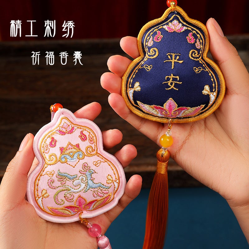 Dunhuang Embroidery Gourd Sachet, Chinese Festival Decoration, Hanfu Accessory, Gift - Image 1