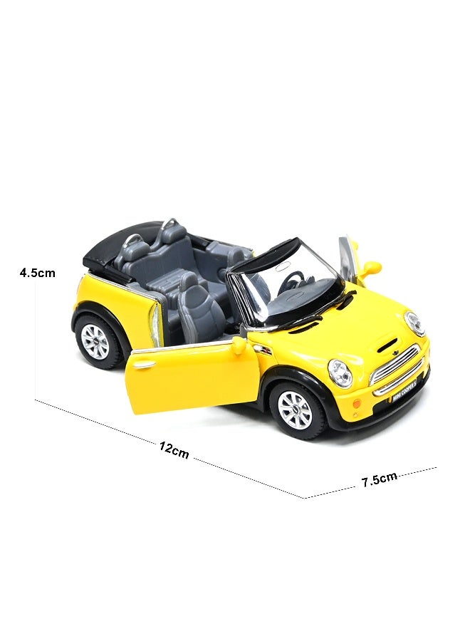 Kinsmart سيارة ميني كوبر إس قابلة للفتح بحجم 1:36 مع آلية سحب للخلف مصنوعة من سبائك المعادن - Image 3