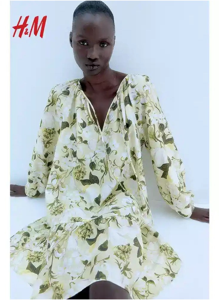 H and M - HM Women's New Loose Lightweight Comfortable And Fashionable Dress - Image 1