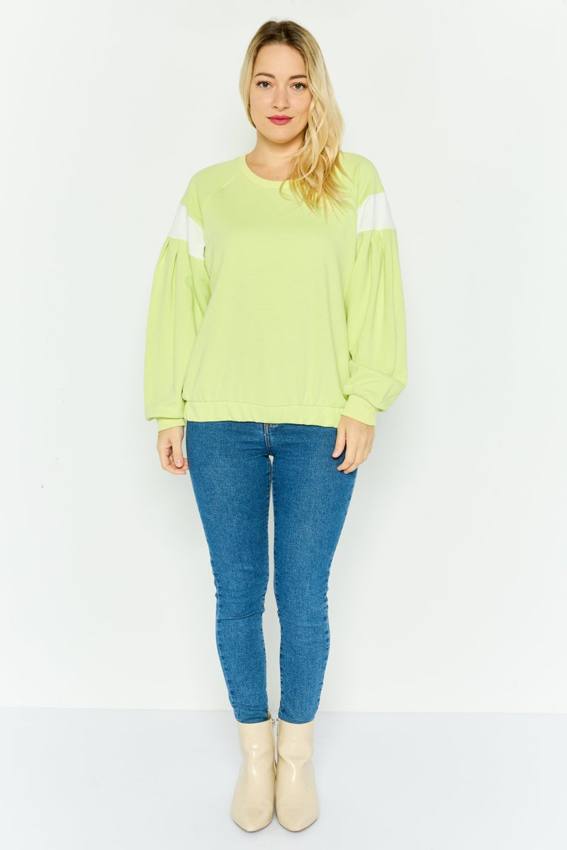Levi's Women Crew Neck Long Sleeves Plain Sweatshirt, Lime - Image 4