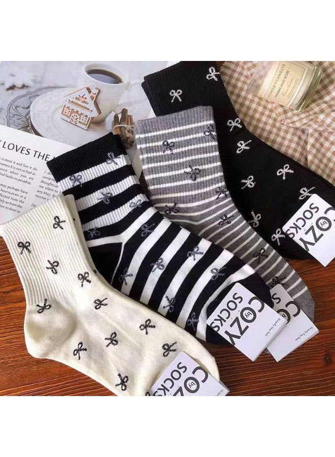 NAMA A set of 12 women's socks, one size fits all.