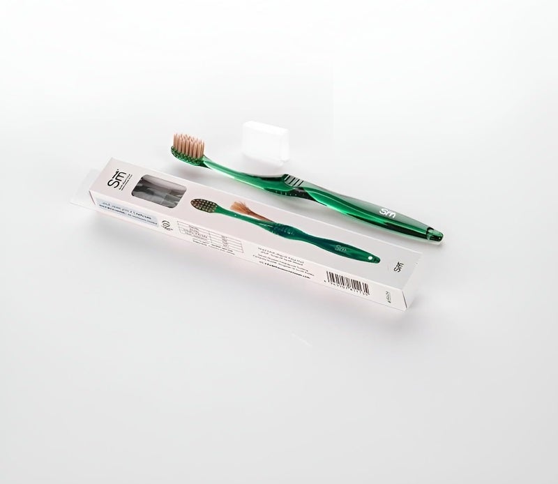 Smart Miswak Brush Classic Edition for Teeth and Gum Care, No Toothpaste Required, Toothbrush with Soft and Dense Bristles Made of Silica and Miswak Extract, Odor-Free, Green - Image 1