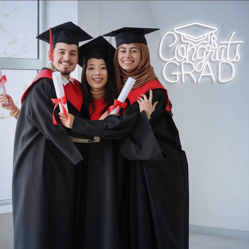سلاسة مصباح SLASA Congrats GRAD Light، مقاس 40×50 سم، مزود بإضاءة LED بيضاء وقاعدة أكريليك 6 مم، ديكور جداري بسيط لغرفة النوم والاستوديو والتصميم الداخلي العصري. - Image 3