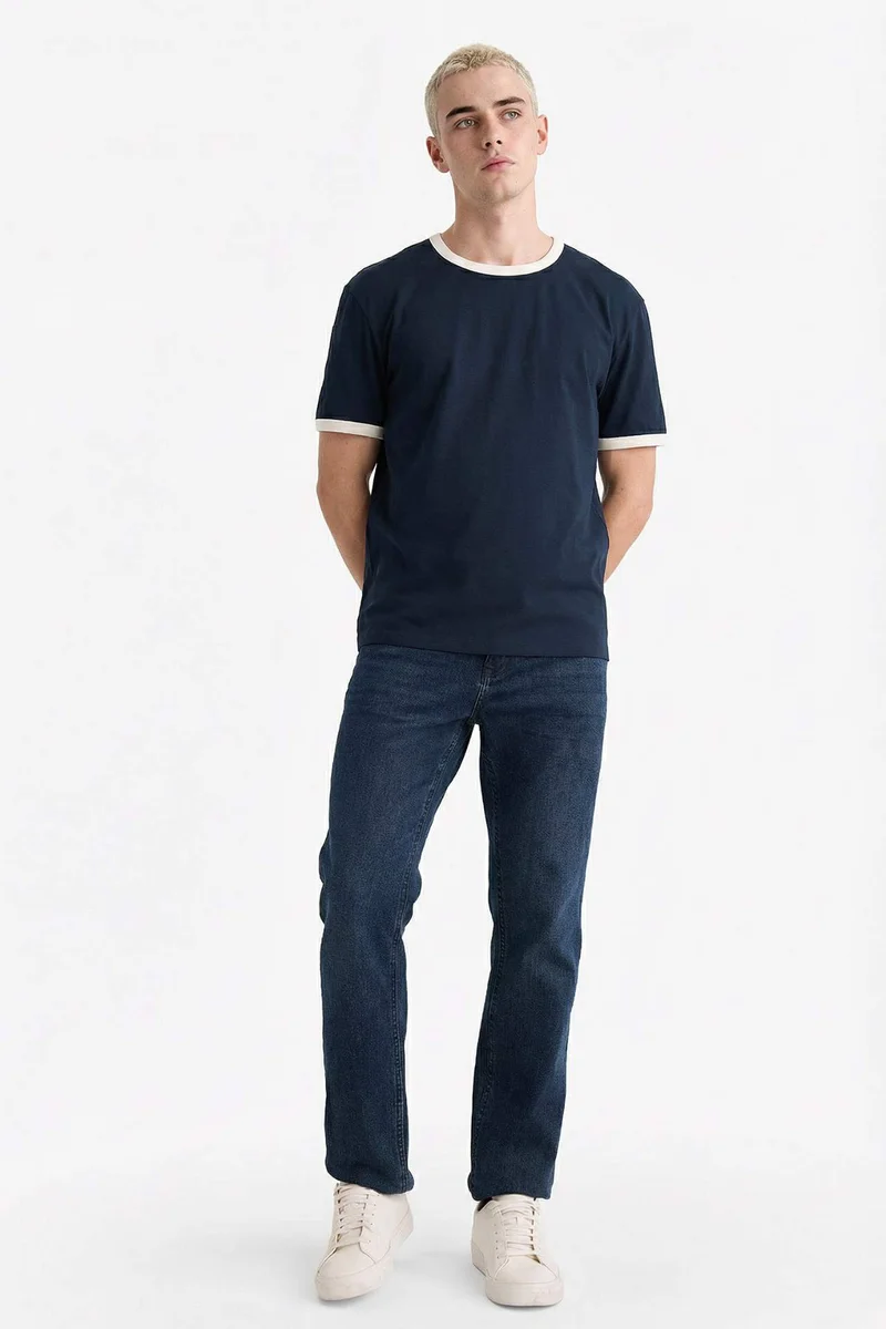 ديفاكتو Cotton T-Shirt