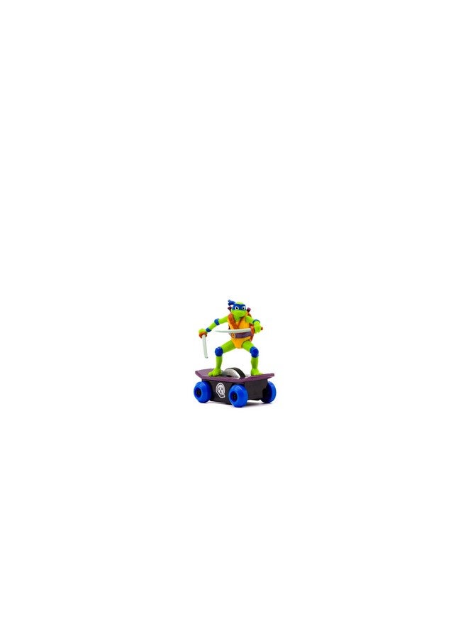 Teenage Mutant Ninja Turtles Toy, Leo Rippin’ Turtle Racers Rip-Cord Powered Skateboard, with Ramp Stunt Accessory, Mutant Mayhem Collectible Skateboard Toys for Kids, Ages 3+ - Image 3