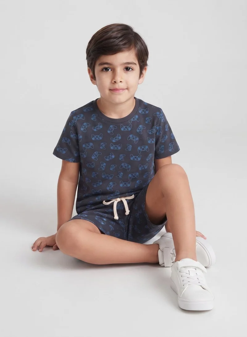 بيبي كلو Boys Navy Gaming Controller Print T-Shirt and Shorts Set