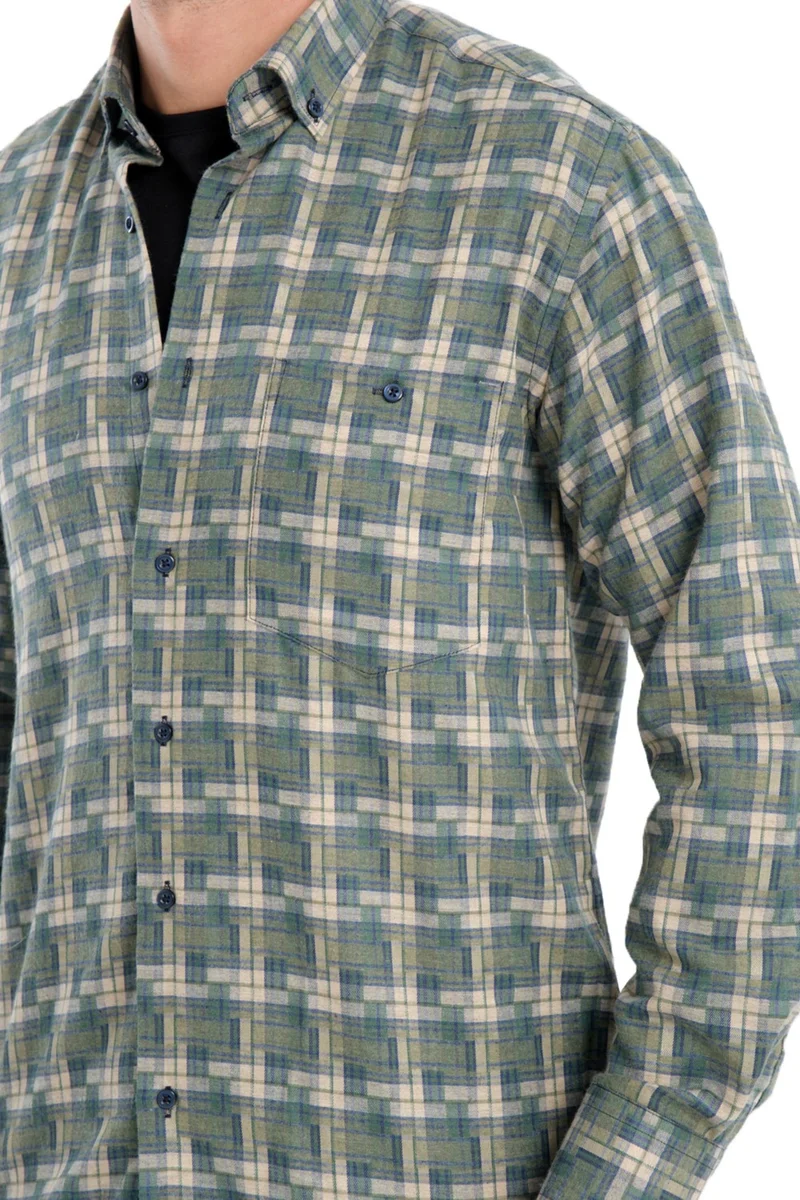 فاريتا Men's Forest Green Checkered Winter Woolen Pocket Wide Cut Shirt