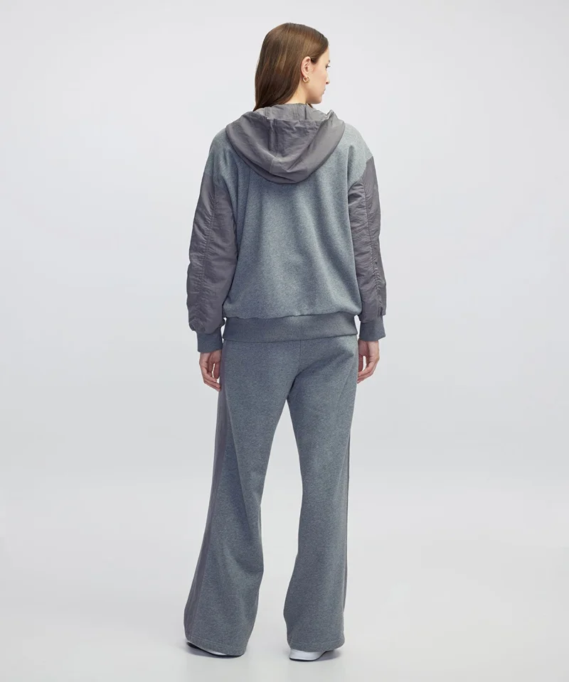 ابيكول Monogram Patch Sweatshirt