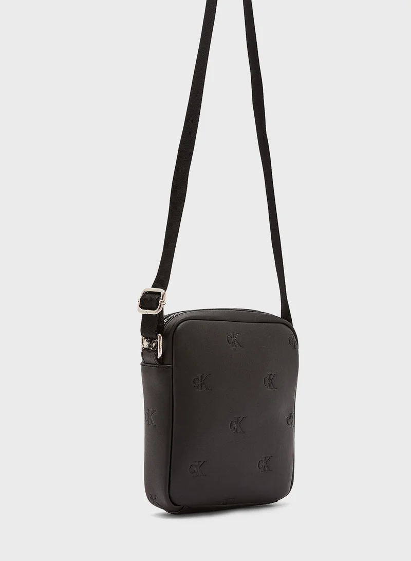 CALVIN KLEIN Logo Messenger Bag