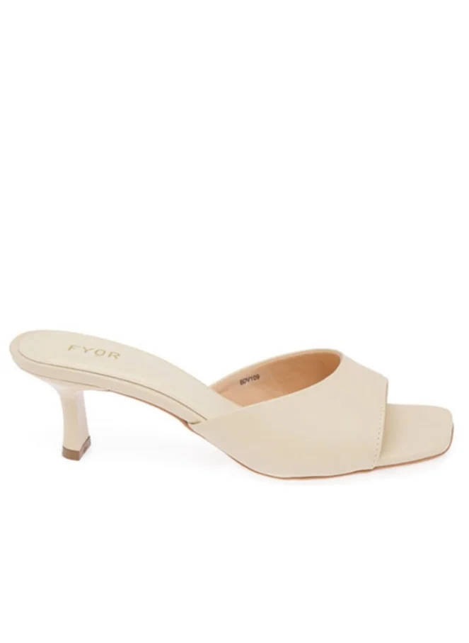 فايور Modern Minimalist Mule