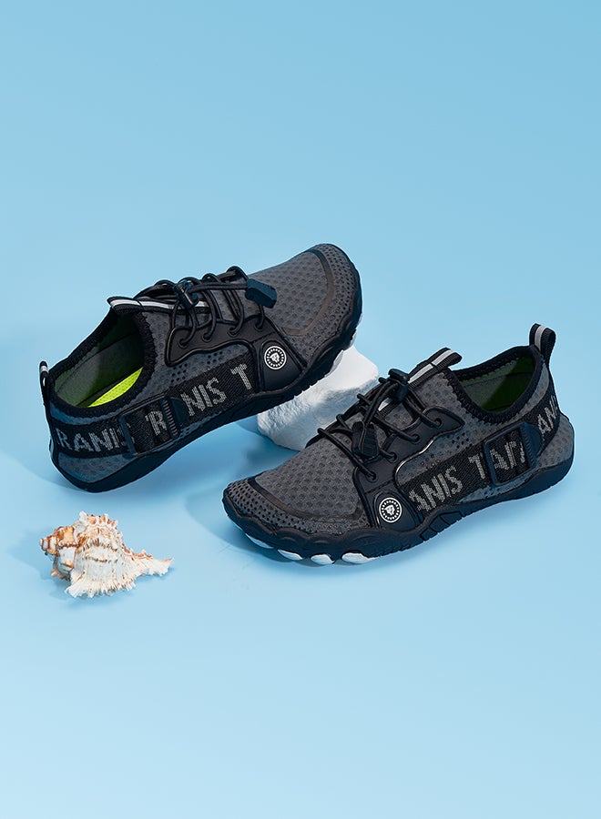 تارانيس أحذية تارانِس للأطفال، أحذية رياضية حضرية للمشي لمسافات طويلة، أحذية رياضية داكنة اللون - Image 1