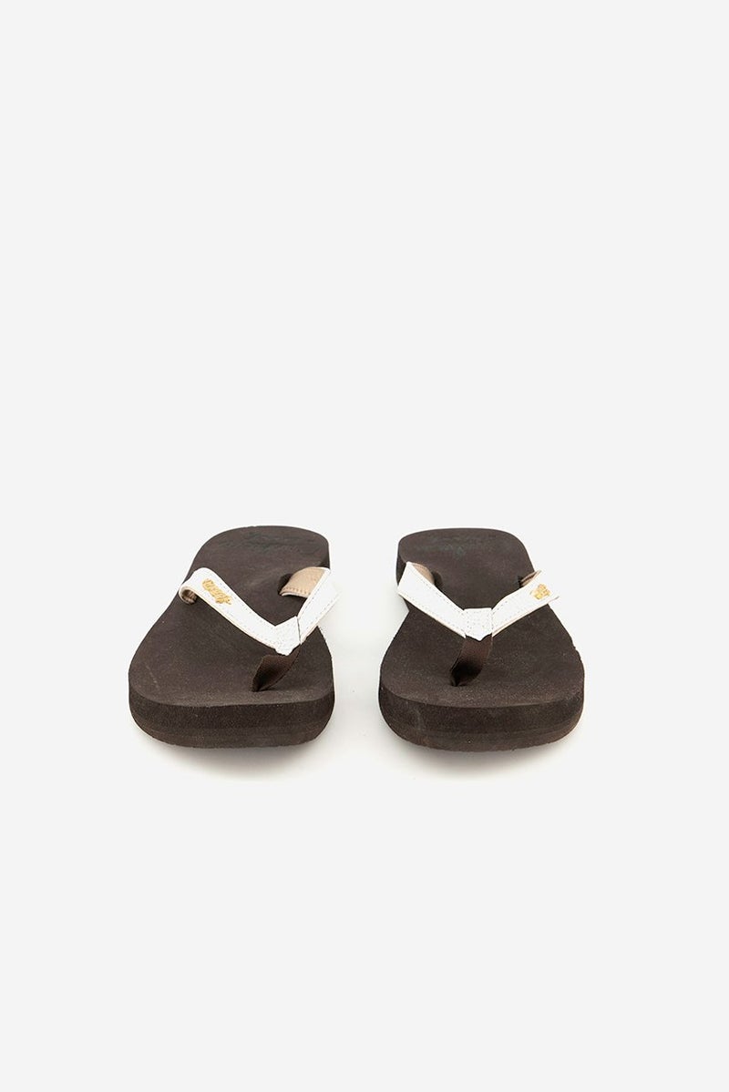 Reef Women Cushion Sassy Flip Flops, Brown - Image 2