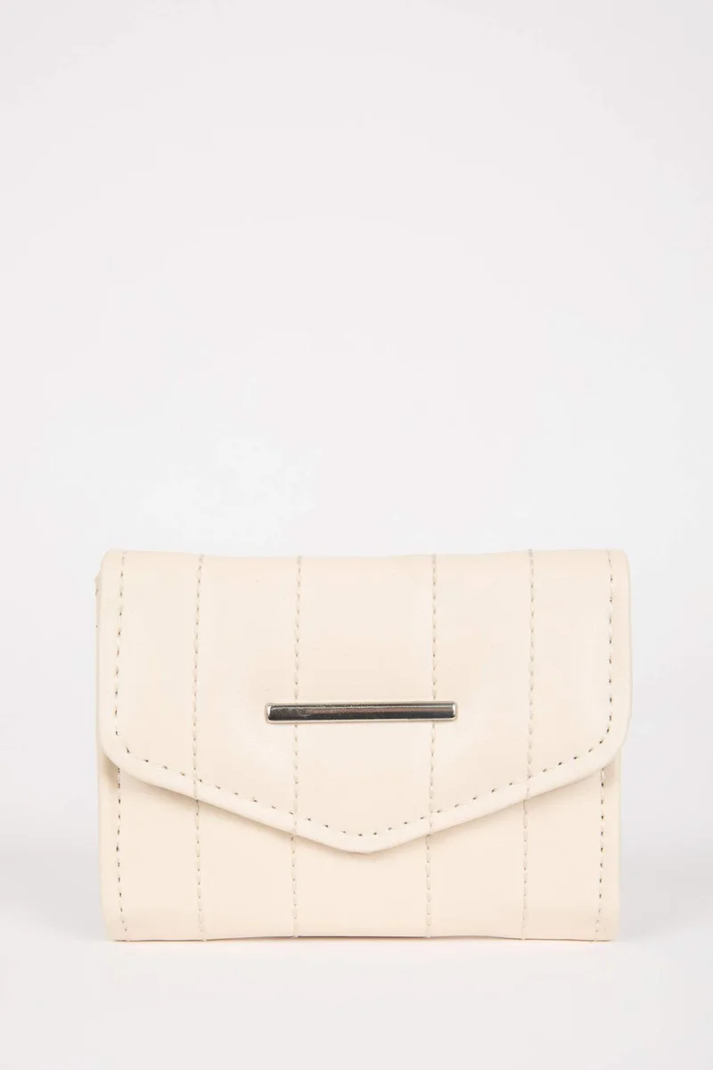Woman Faux Leather Wallets