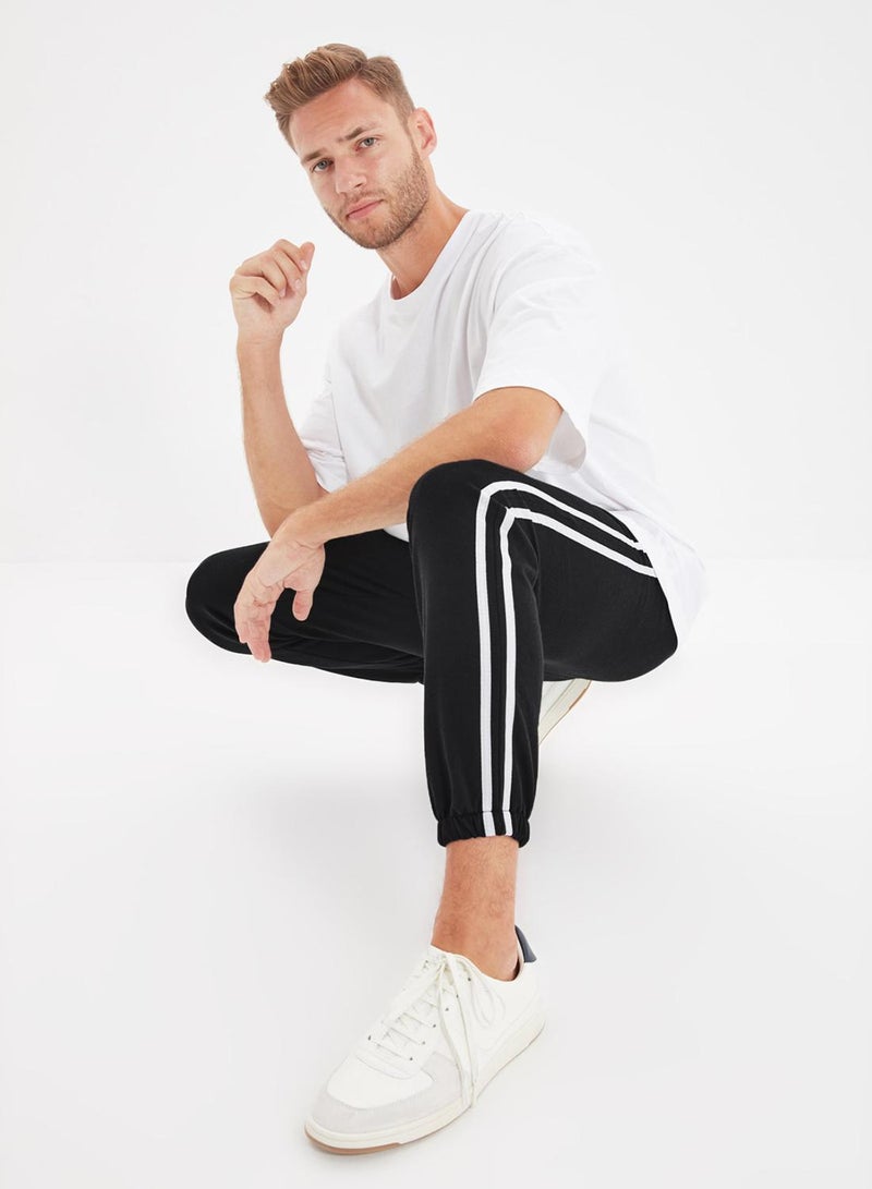 trendyol Black Regular/Normal Cut Striped Zipper Pocket Elastic Leg Jogger Sweatpants - Image 3