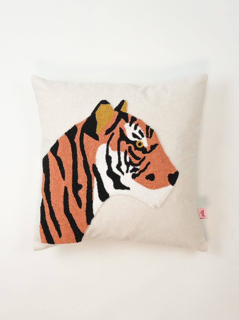 Galia Tasarım Tiger Punch Washed Linen Cushion Cover  - Image 1