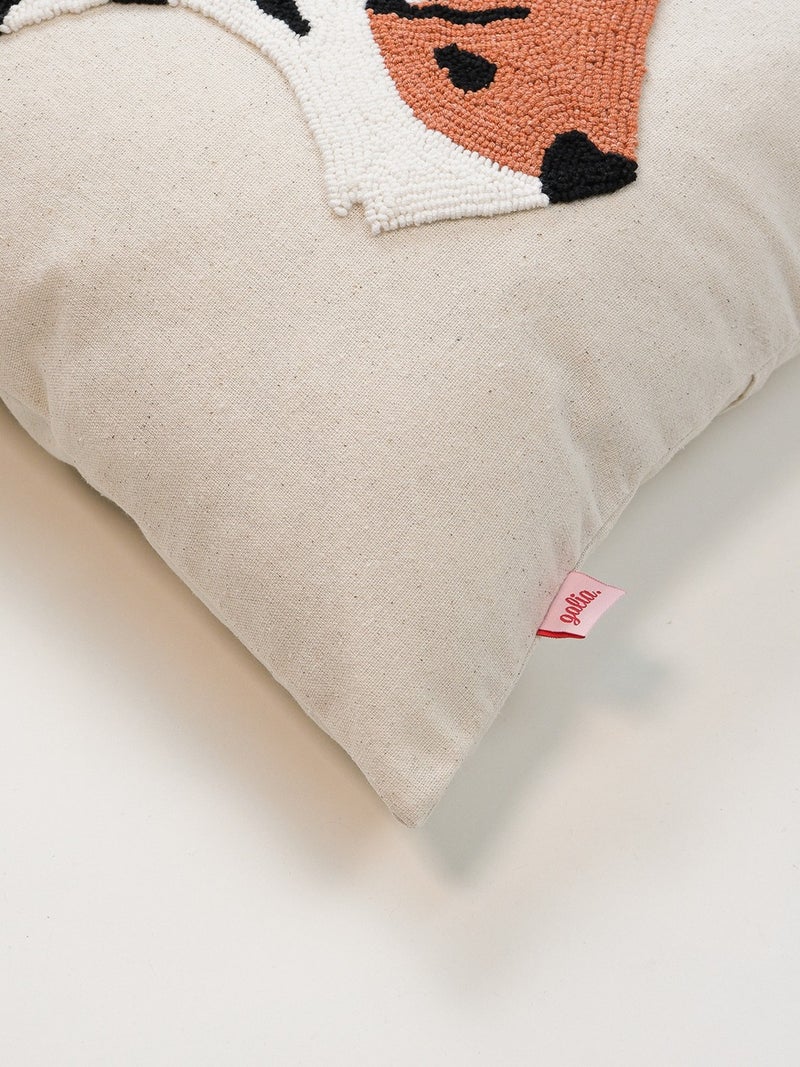 Galia Tasarım Tiger Punch Washed Linen Cushion Cover  - Image 3