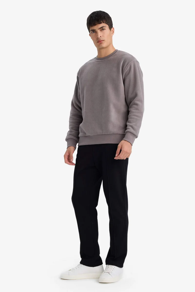 ديفاكتو Straight Fit Sweatpants