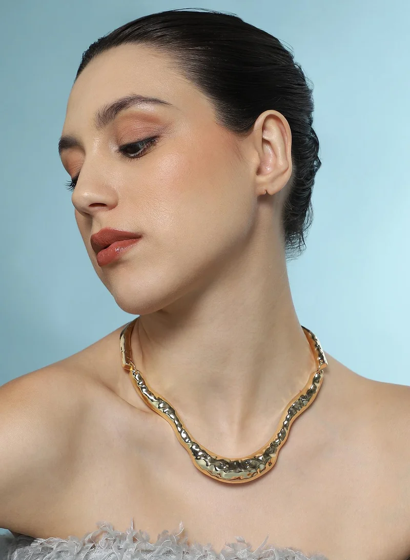 SOHI SOHI Women The Hammered-Horn Collar Necklace | California  Colour | One-Size | Metallic Alloy Material | Lobster Clasp Closure | Necklace For Casual & Evening Wear