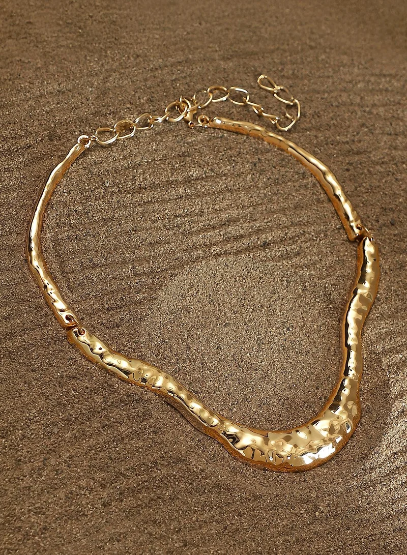 SOHI SOHI Women The Hammered-Horn Collar Necklace | California  Colour | One-Size | Metallic Alloy Material | Lobster Clasp Closure | Necklace For Casual & Evening Wear